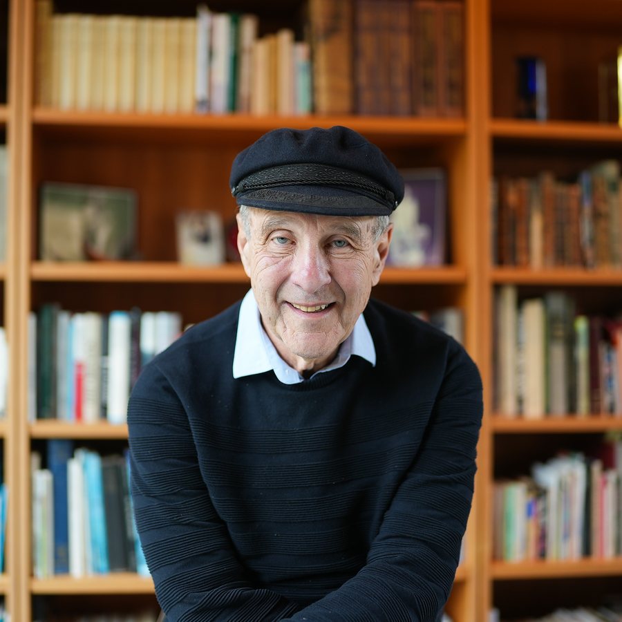Dr. David Spiegel